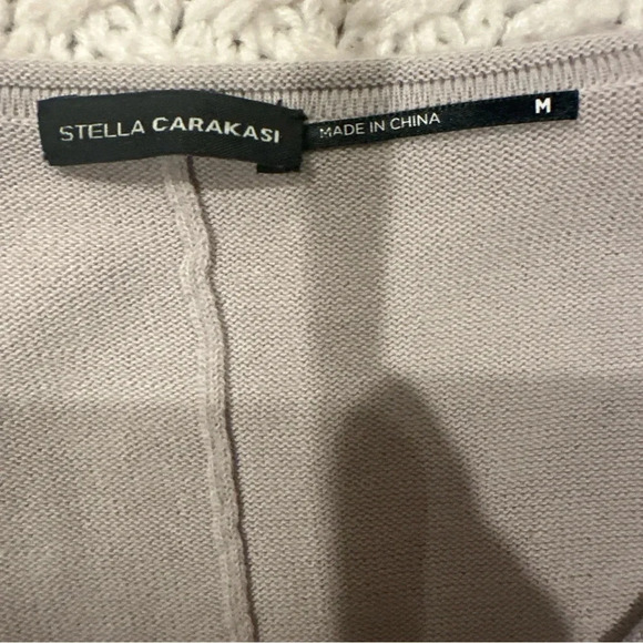 Stella Carakasi tunic Women's
Medium Gray good condition - Picture 4 of 9
